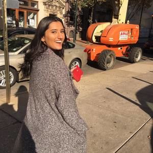 Meet your Posher, Samira